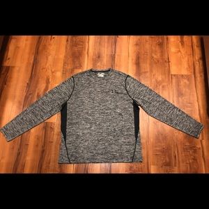 Men’s xl under Armour  loose heat gear shirt
